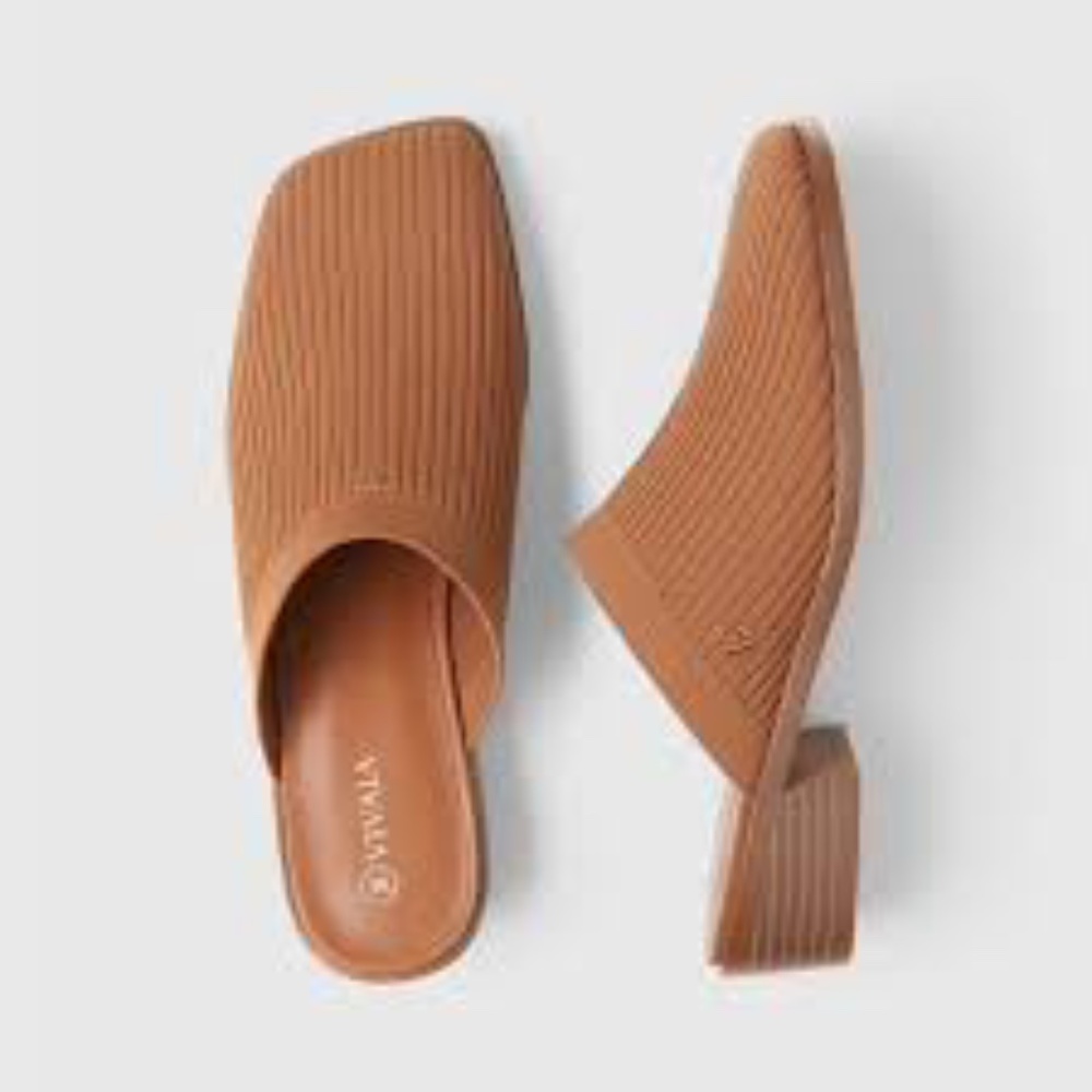 Vivaia Giselle Square Toe Mules